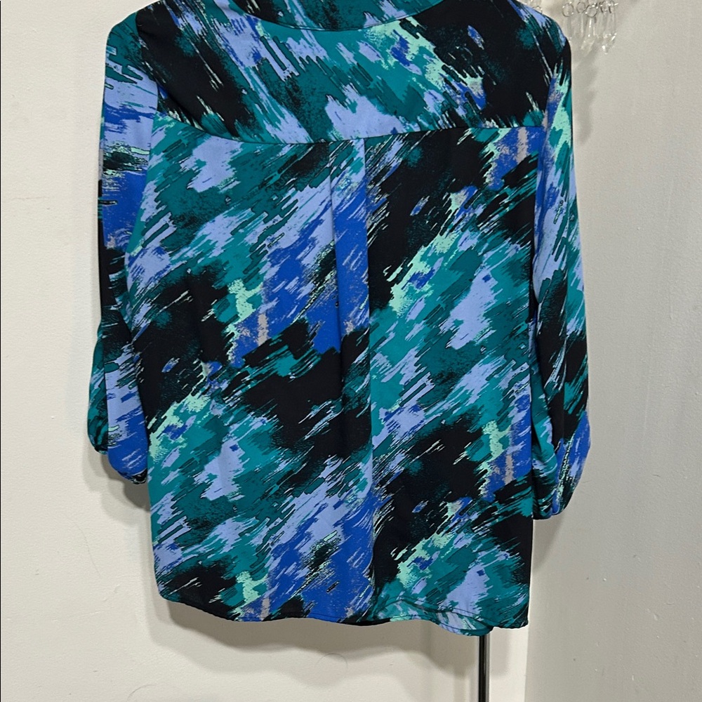 Catherine Malandrino Blue and Green Abstract Blouse - Picture 6 of 7